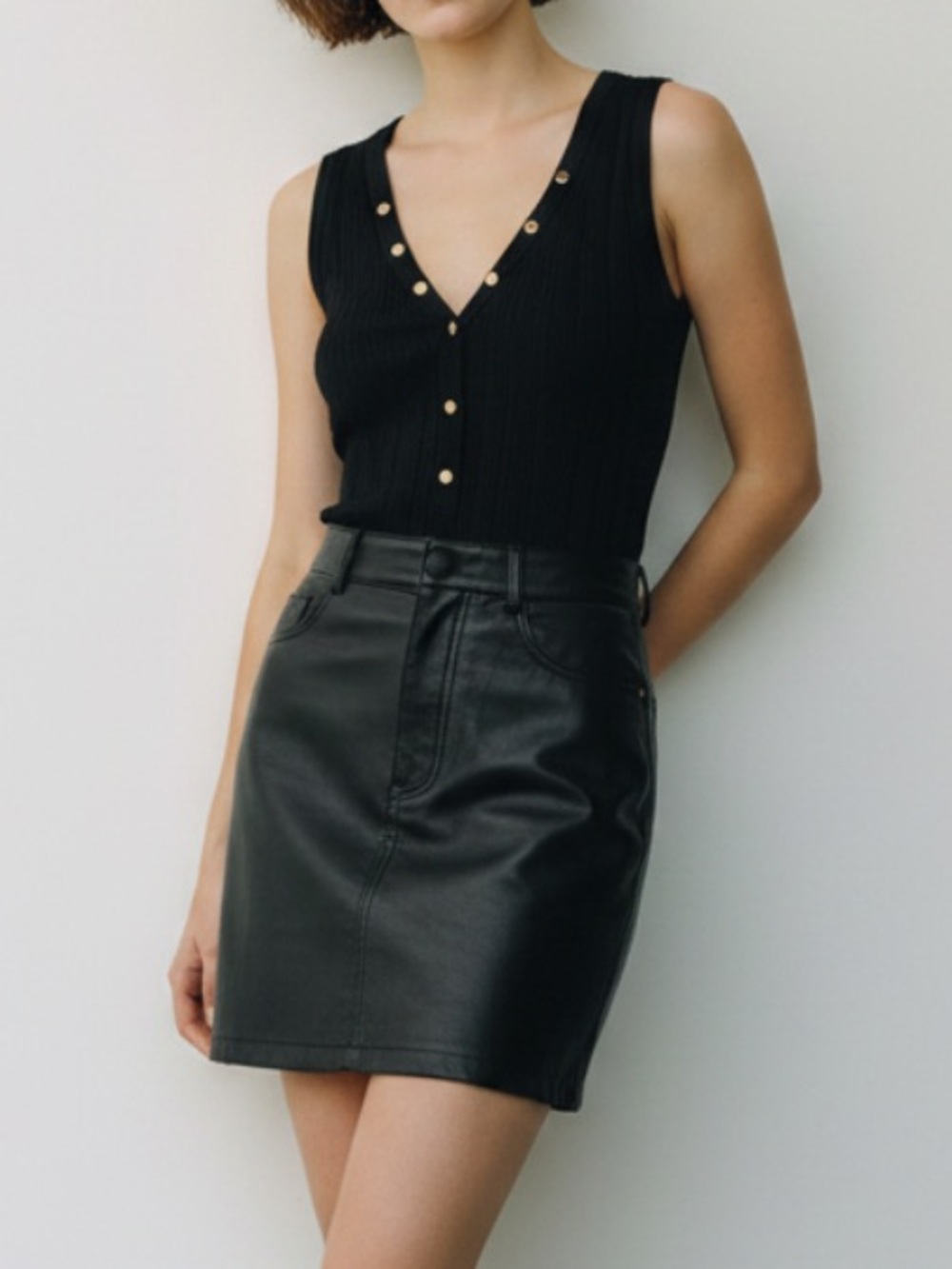 White House Black Market Black Ribbed V-Neck Tank Top